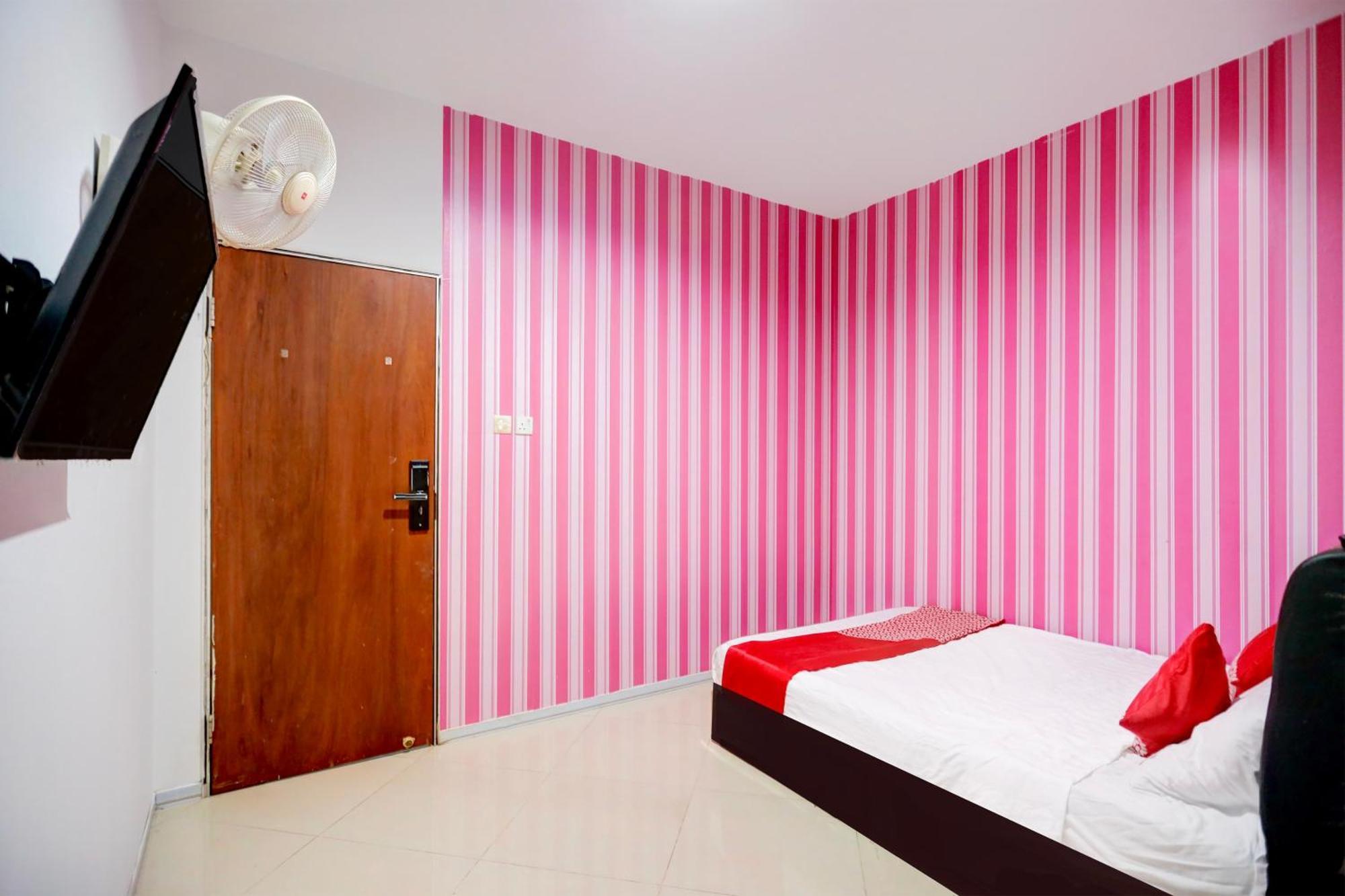 Oyo 92586 Happy 777 Hotel Nagoya Exterior photo
